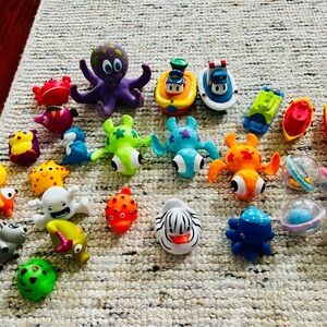 Colorful Sea Creature Bath Toy Collection
